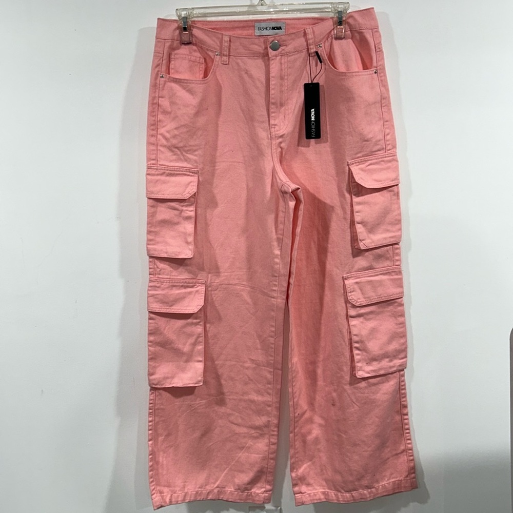 Fashion Nova cargo jeans